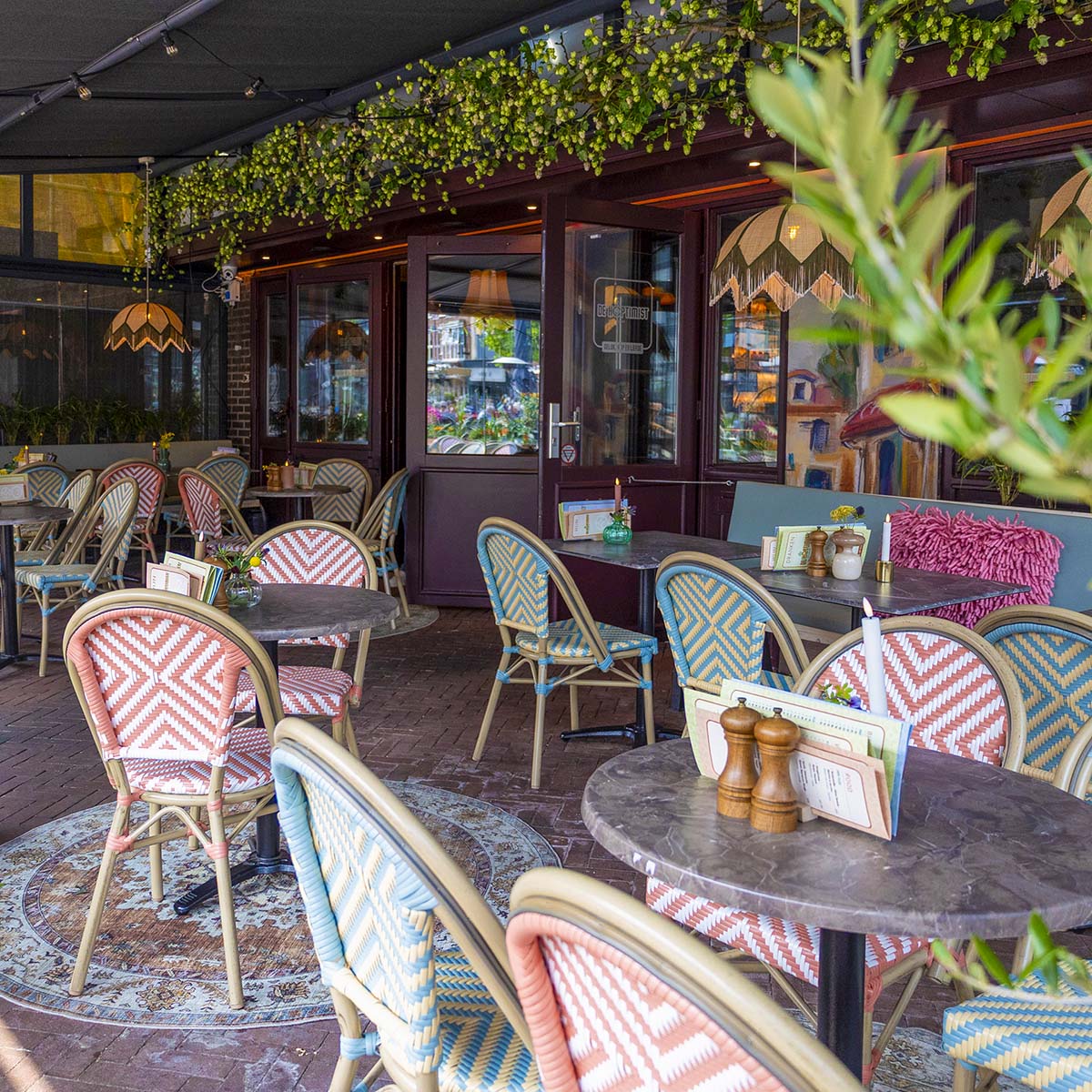 96906080 Terrasstoel Toby Roze 1hr Sfeer