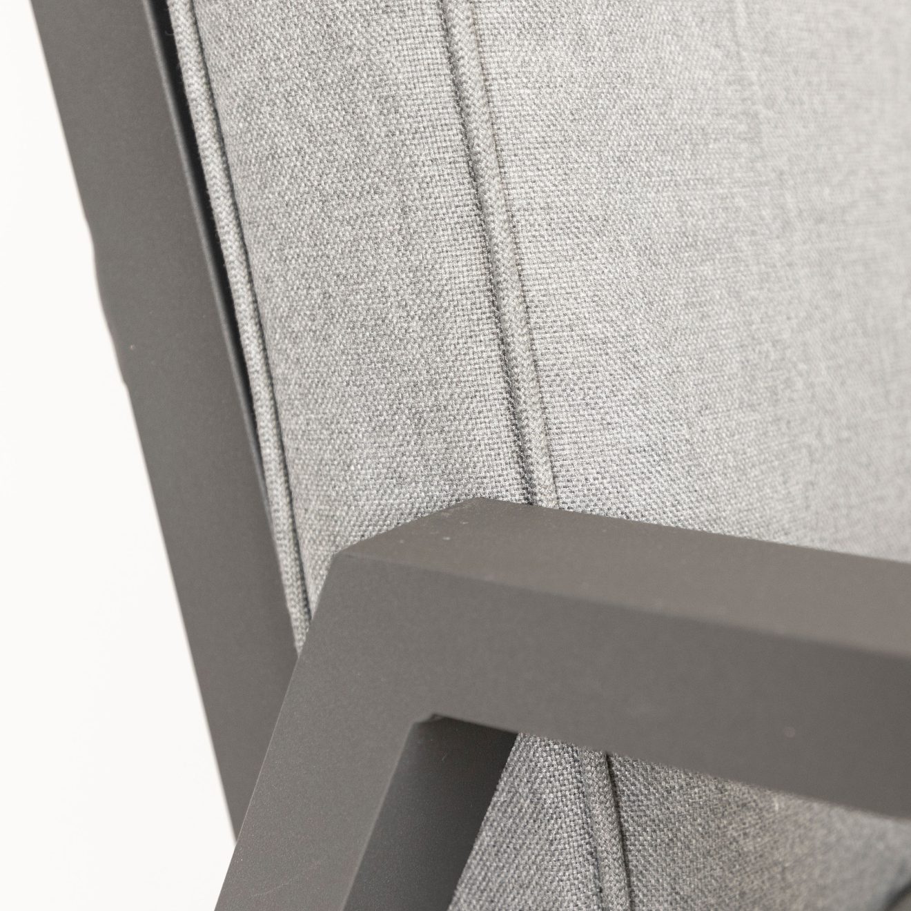 96910910 May Lounge 2