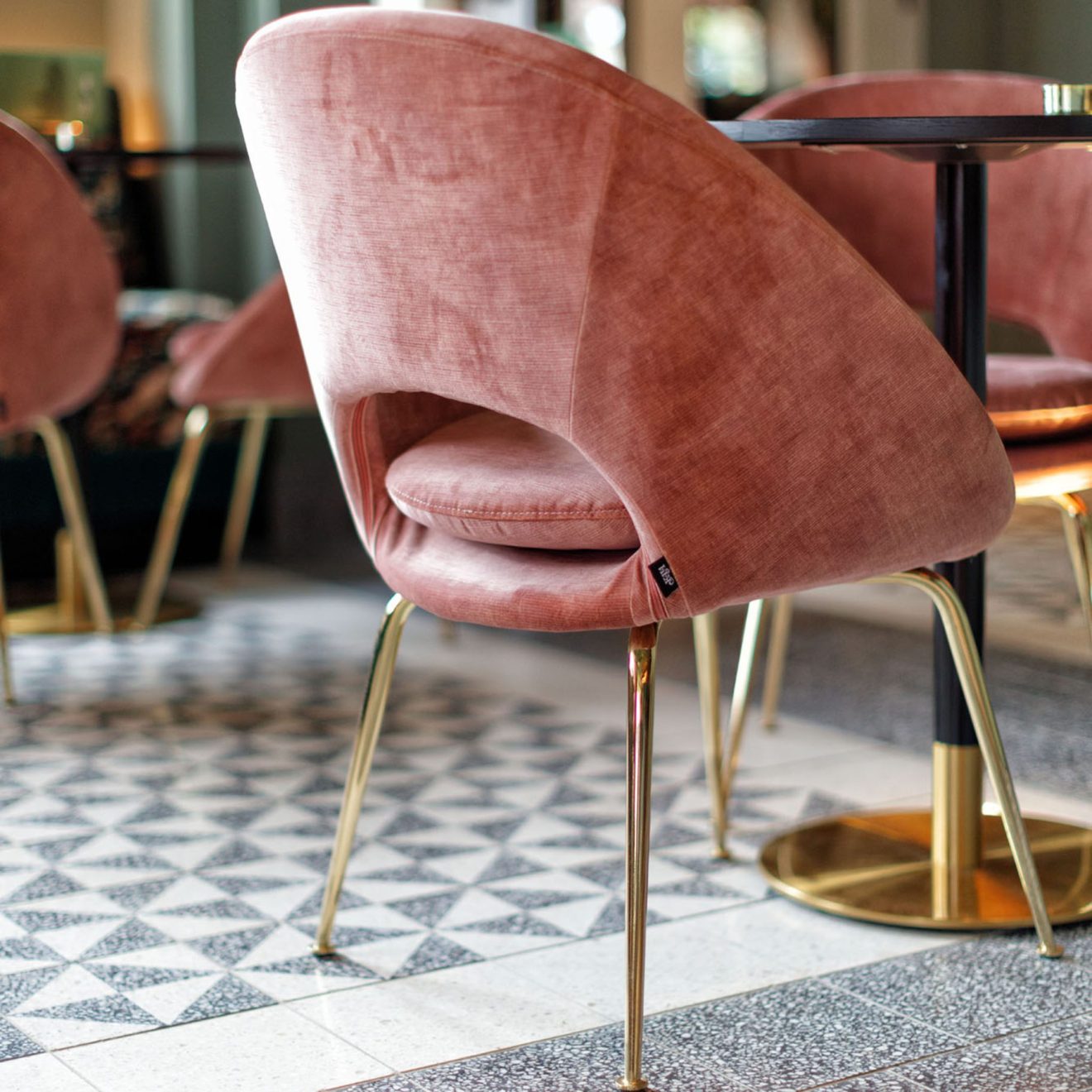 96105590 Stoel Lexi 8hr