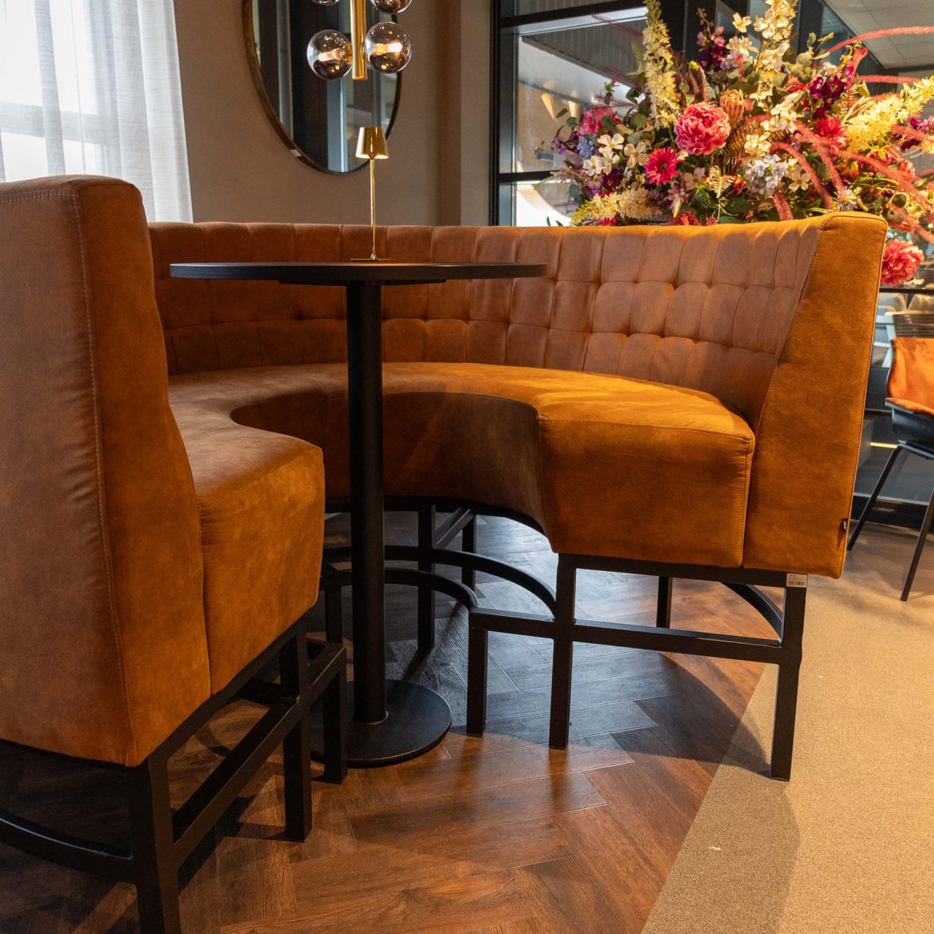 96511640 Viggo Bank Cognac Sfeerhr