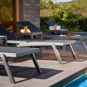 96916270 Pacific Sunlounger Zwart 9hr