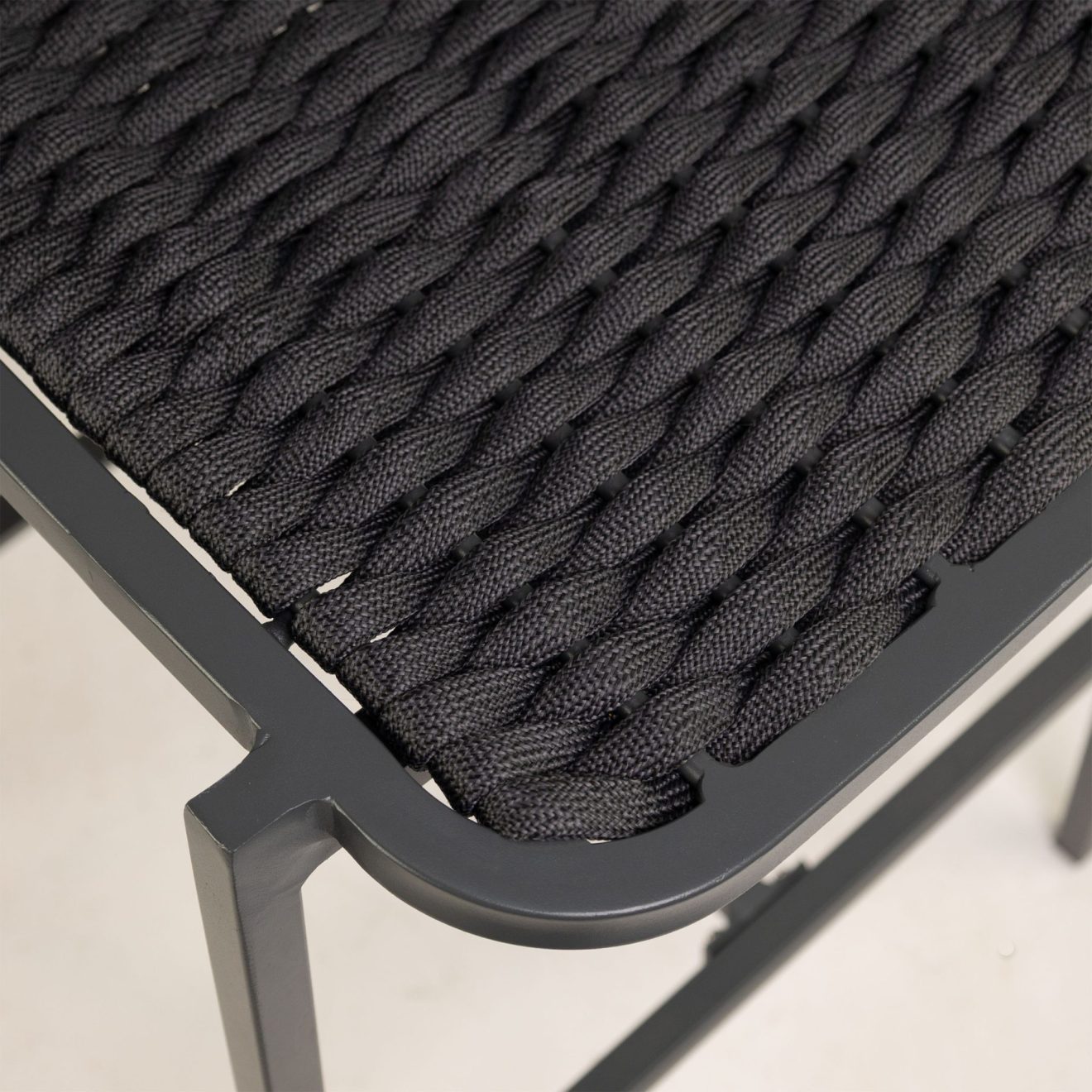 96911970 Tora Barkruk Black 5hr