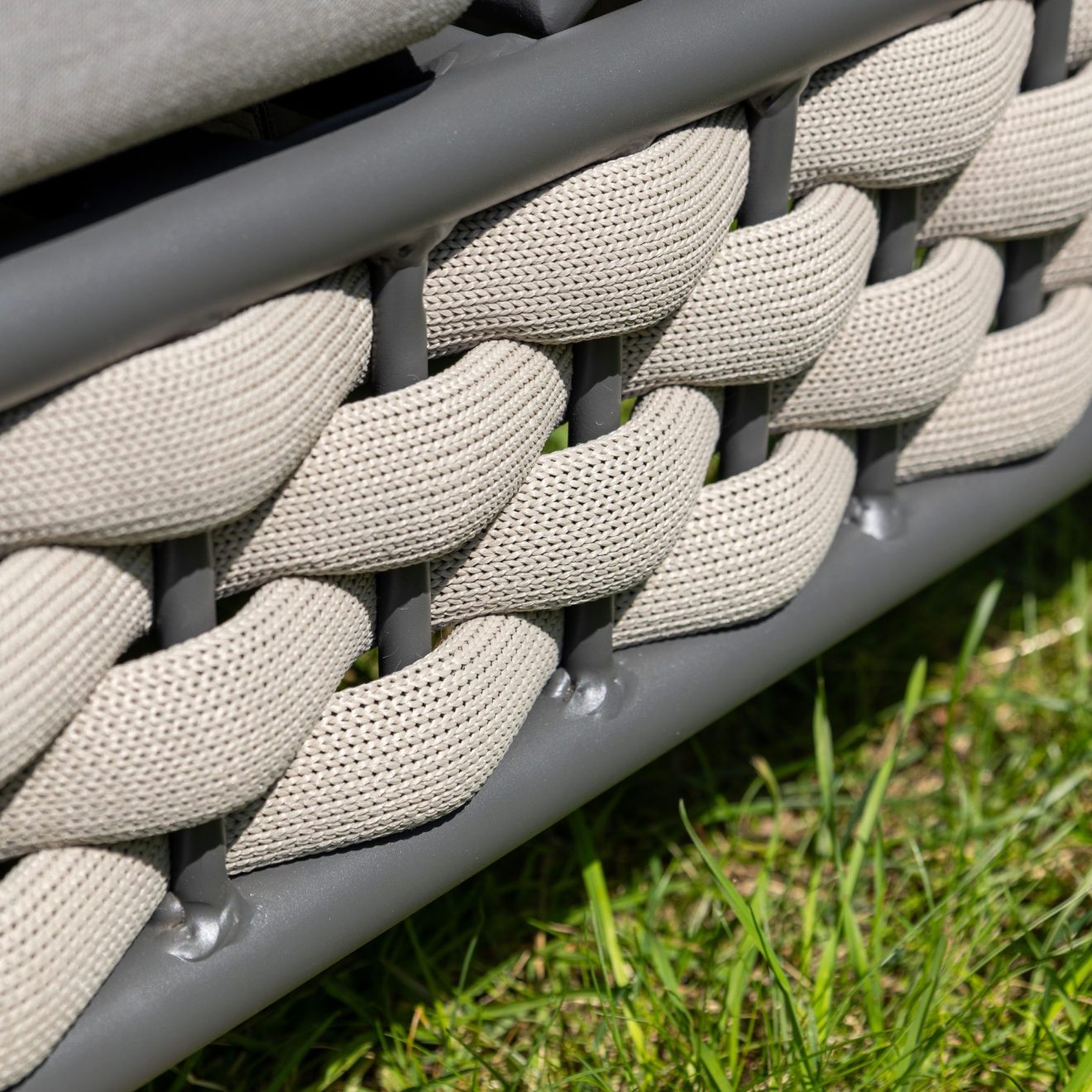 Rio Sunlounger Beige 6hr