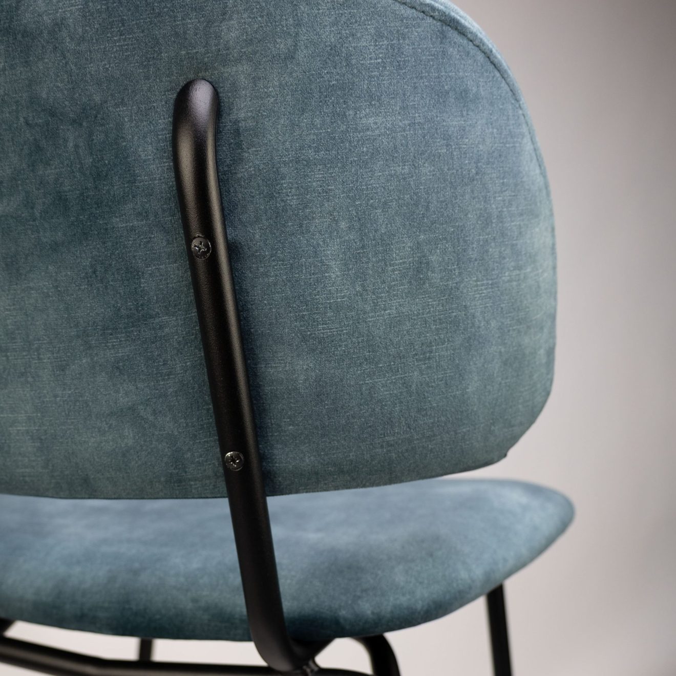 96206130 Barkruk Milena 6hr