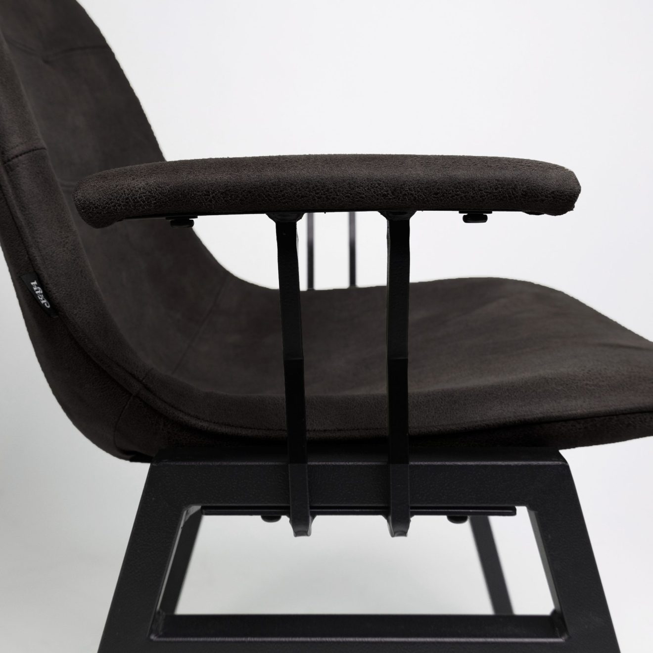 9680 Stackchair Set Armleuningen Black 3hr