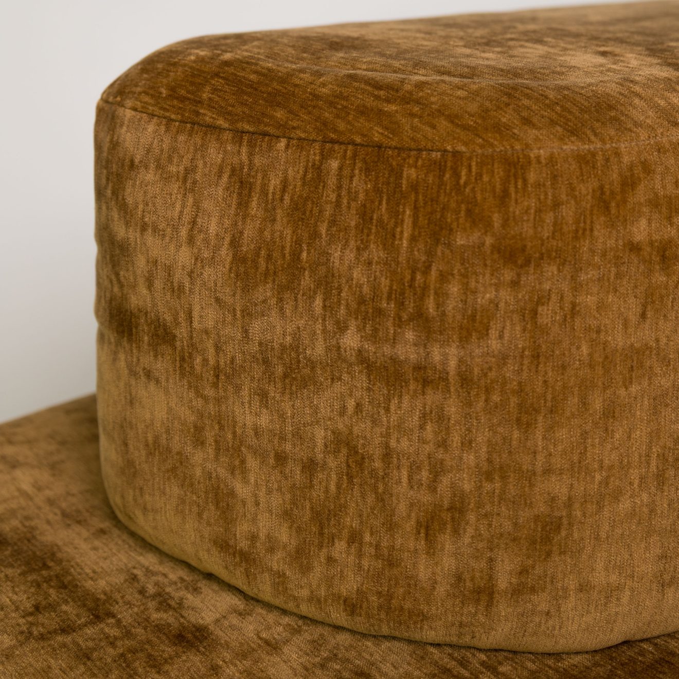 96516600 Domani Bench 6hr