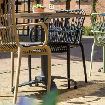 96902870 Napels 4 Hr