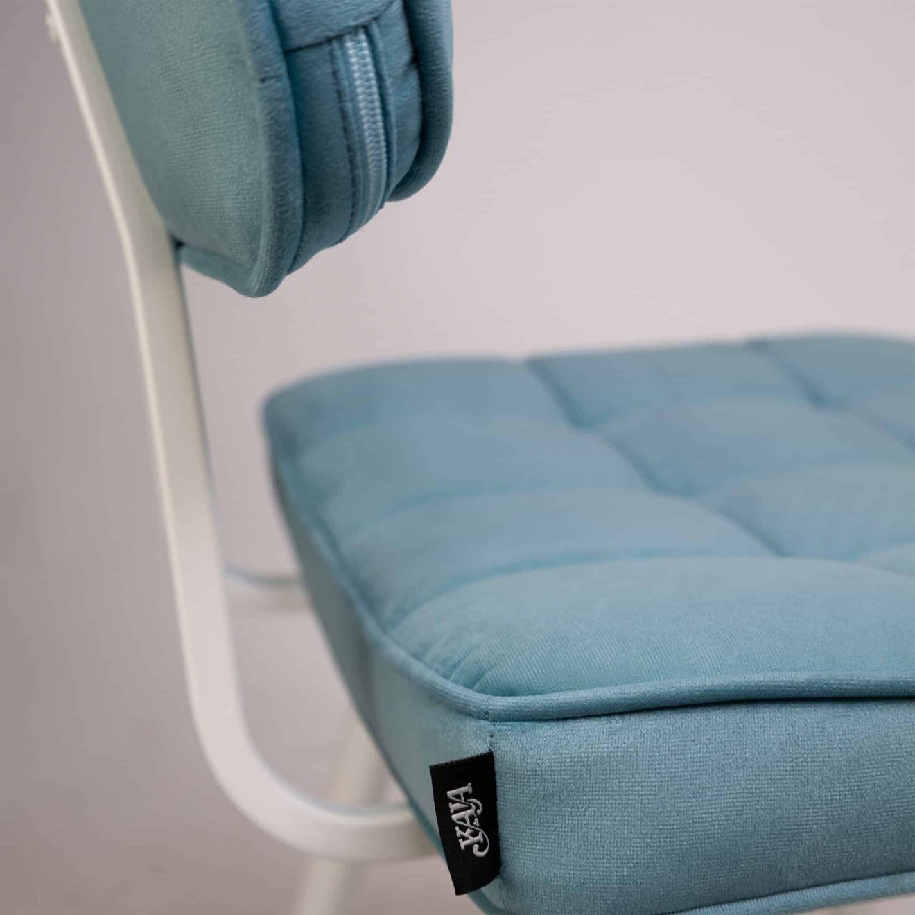 96126920 Nilly Stoel Wit Frame 7hr