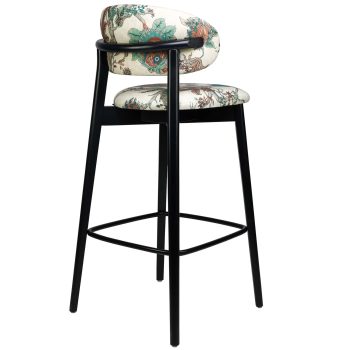 96207160 Loraine Barkruk 4hr