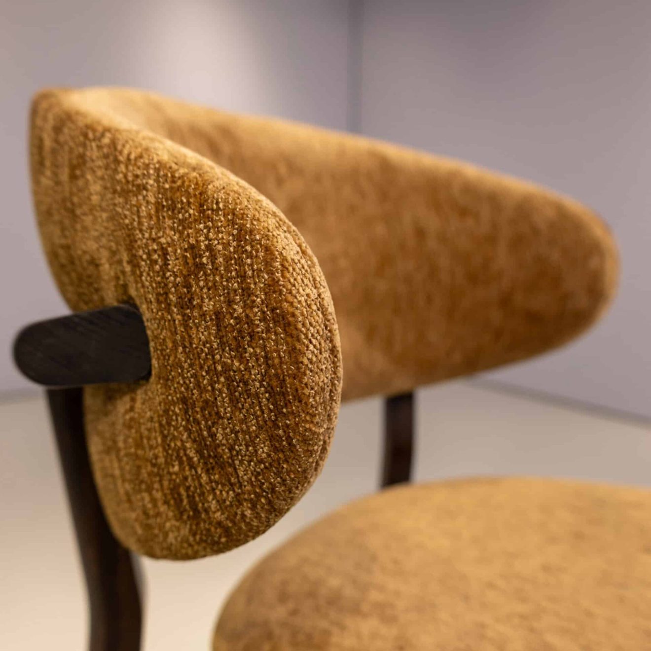 96127830 Loraine Loungestoel Cognac 6hr