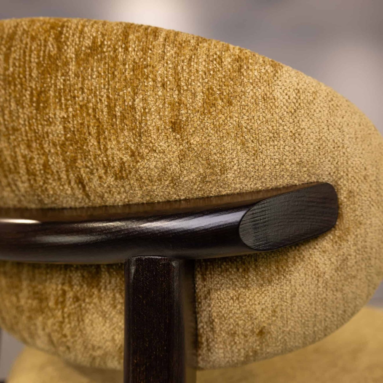 96207700 Loraine Barkruk Caramel 8hr