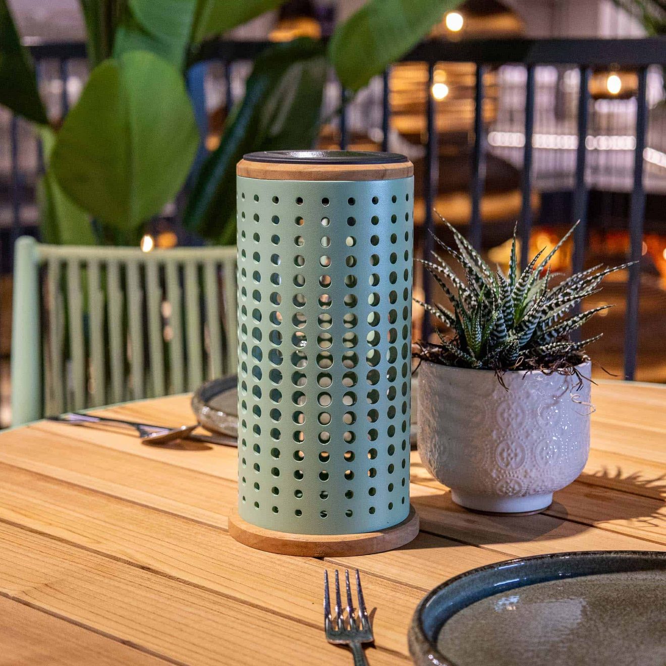 95419460 Luna Lamp Rond Groen Sfeer 3