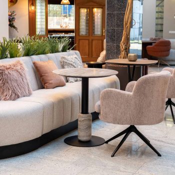 96414330 Nevi Tafel O70x76 Travertine Sfeer 3