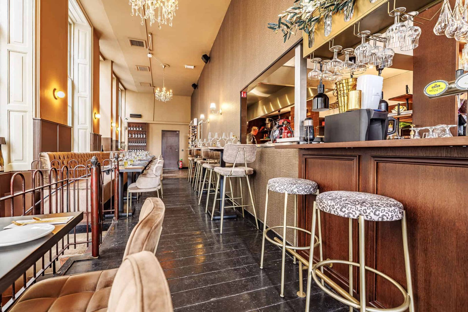 (c)fotografie Mike Rikken Bedrijfsfotograaf Kaja Rijssen Xalu Deventer Wine & Food Bar Hr 5 Kopie