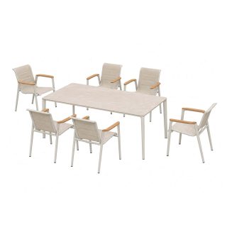 95422170 Tiki Dining